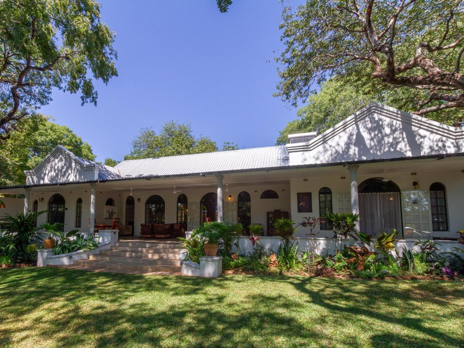 The Courtney Lodge Victoria Falls Ngoại thất bức ảnh