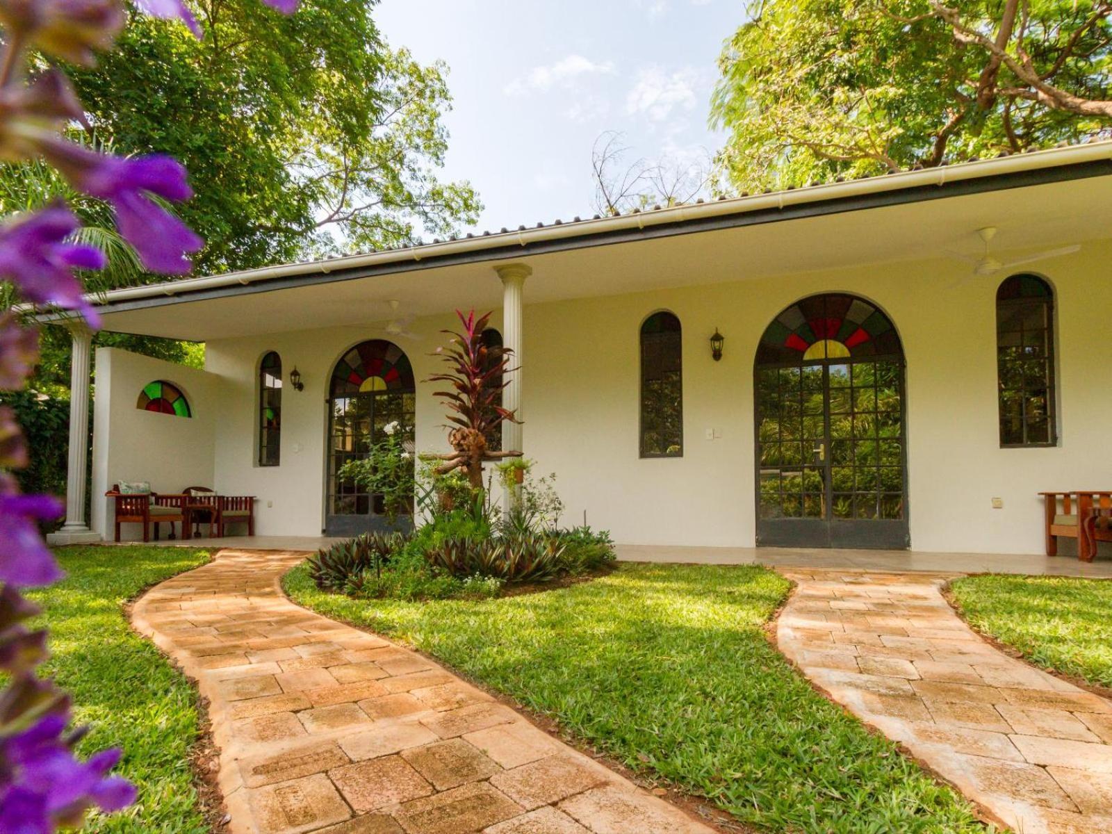 The Courtney Lodge Victoria Falls Ngoại thất bức ảnh
